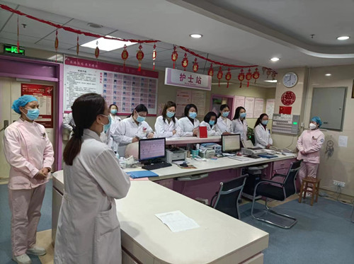 加强制度學(xué)习，保障医疗安全——我院春园路院區(qū)妇产科(kē)开展医疗规章制度學(xué)习培训